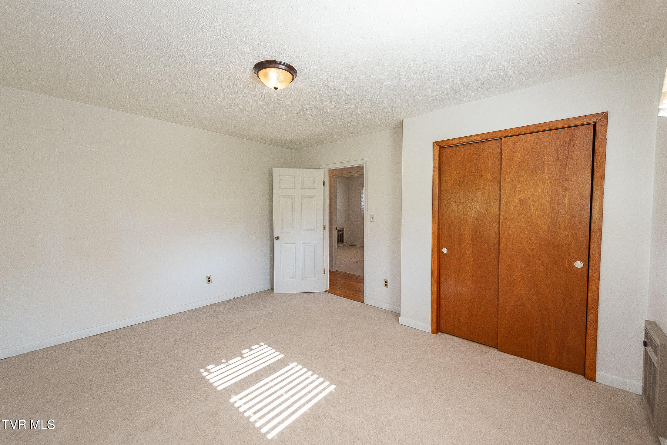 3738 Pattonsville Road Duffield, VA 24244 - Photo 26 of 53 bedroom