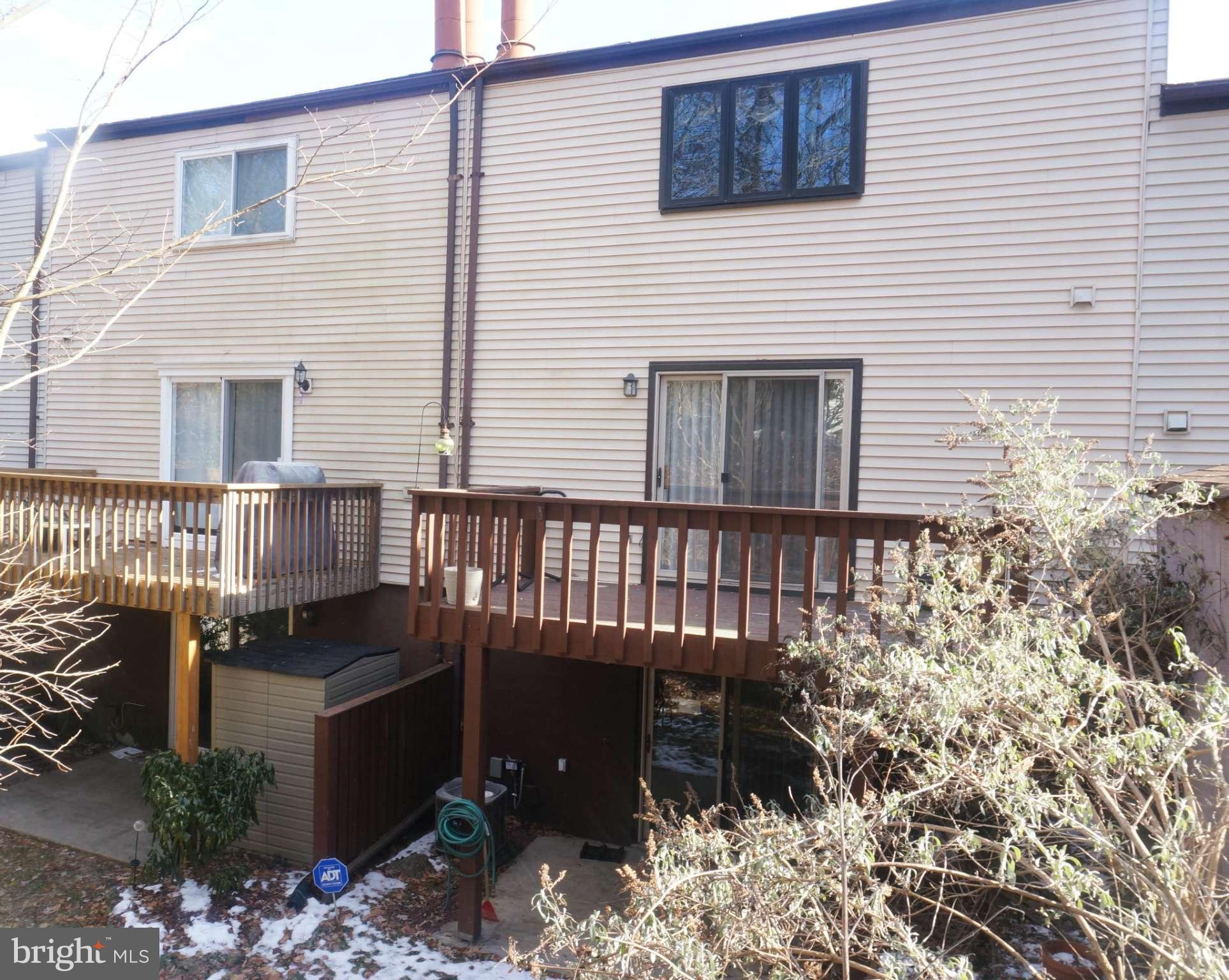 9246 Bellbeck Road Baltimore, MD 21234 - Photo 29 of 30 Back Exterior