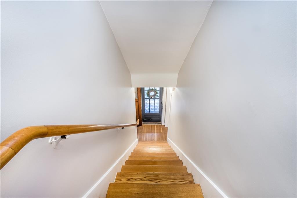 105 Fahnestock Road Pittsburgh, PA 15215 - Photo 17 of 20 a view of a bathroom with bathtub