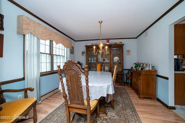 $949,500 | 34 Michele Drive, Middletown, NJ 07748