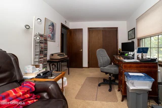 $949,500 | 34 Michele Drive, Middletown, NJ 07748