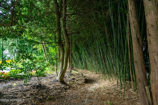 $949,500 | 34 Michele Drive, Middletown, NJ 07748