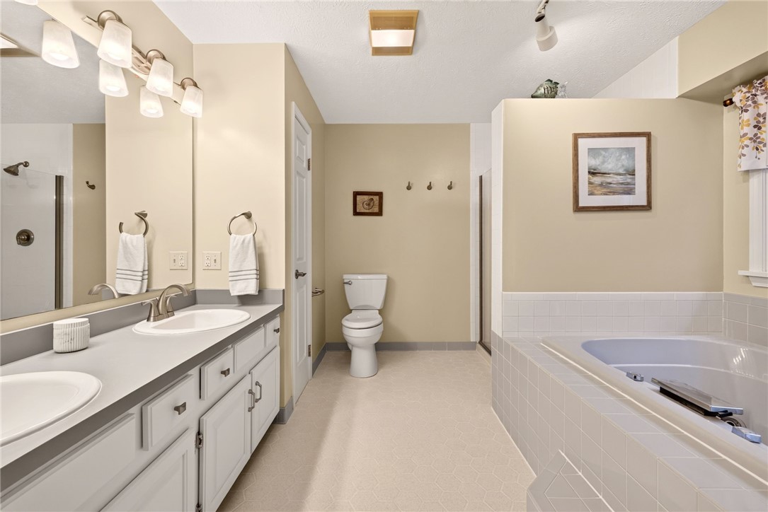 74 Falling Brook Road Perinton, NY 14450 - Photo 27 of 50