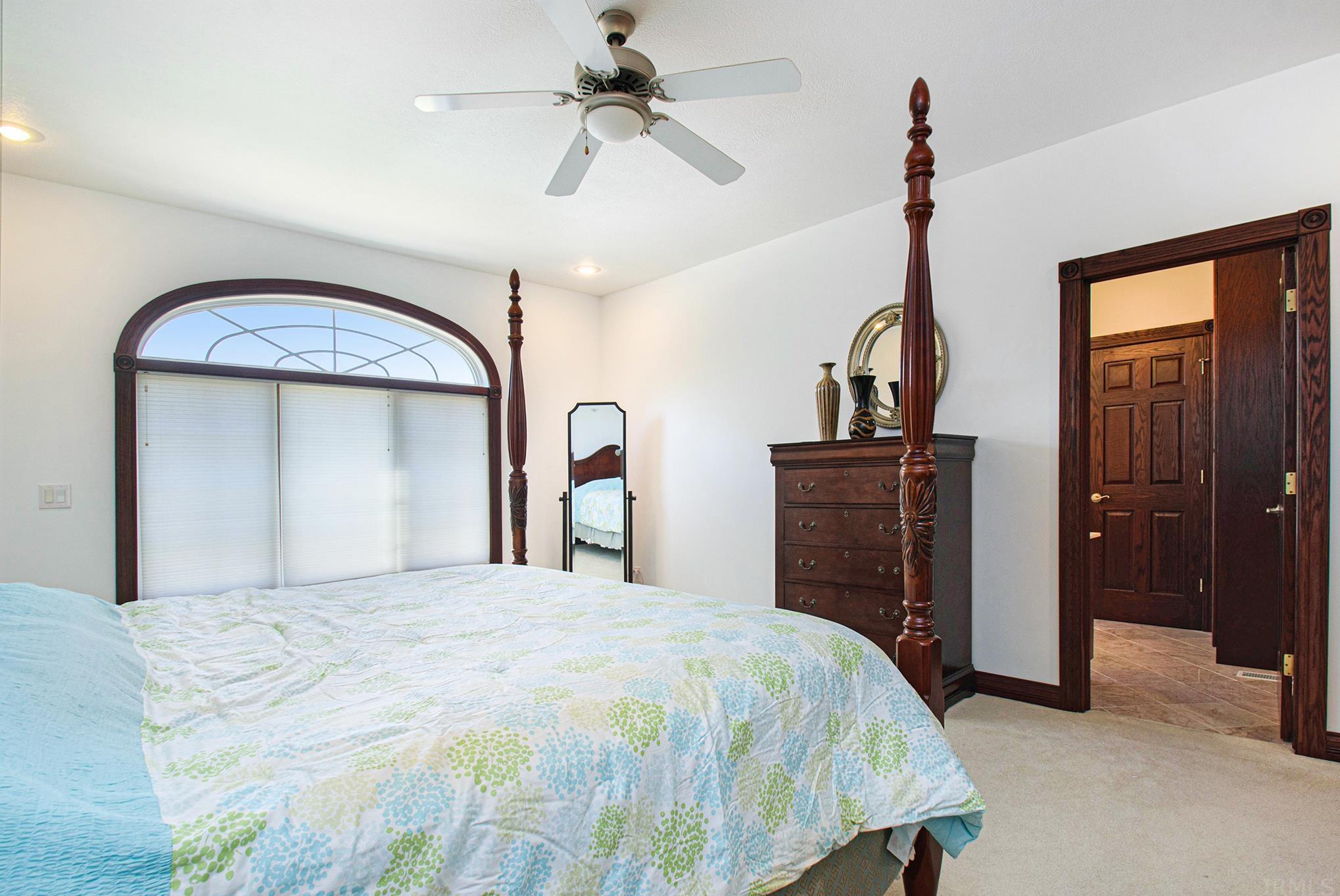 13195 Jackson Road Mishawaka, IN 46544 - Photo 14 of 31 Gallery Image 14