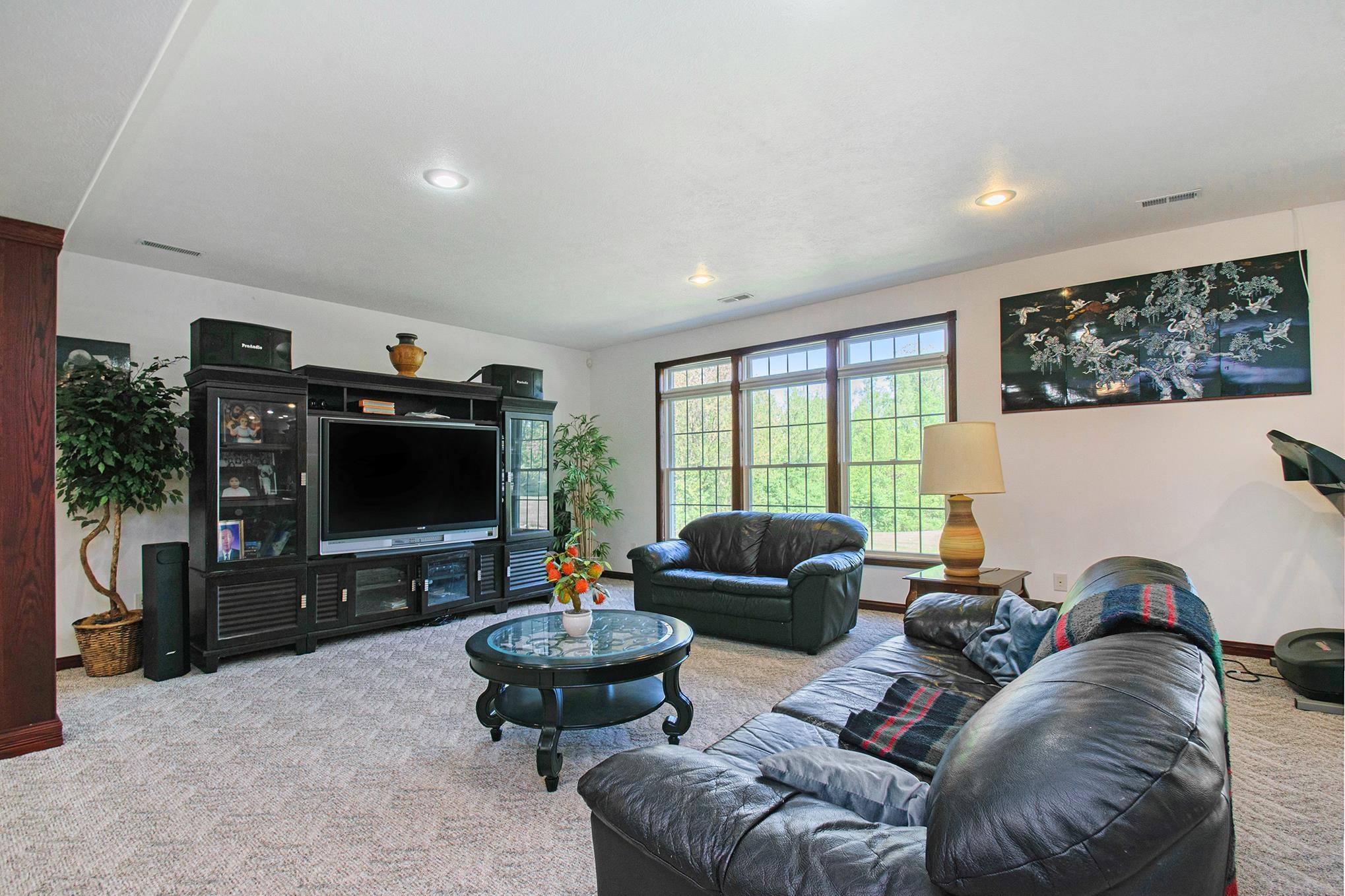 13195 Jackson Road Mishawaka, IN 46544 - Photo 21 of 31 Gallery Image 21