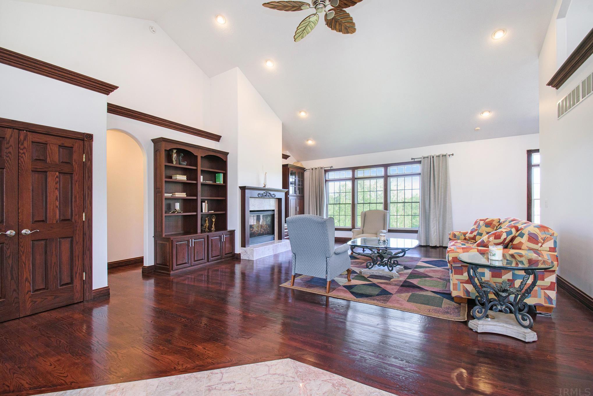 13195 Jackson Road Mishawaka, IN 46544 - Photo 6 of 31 Gallery Image 6