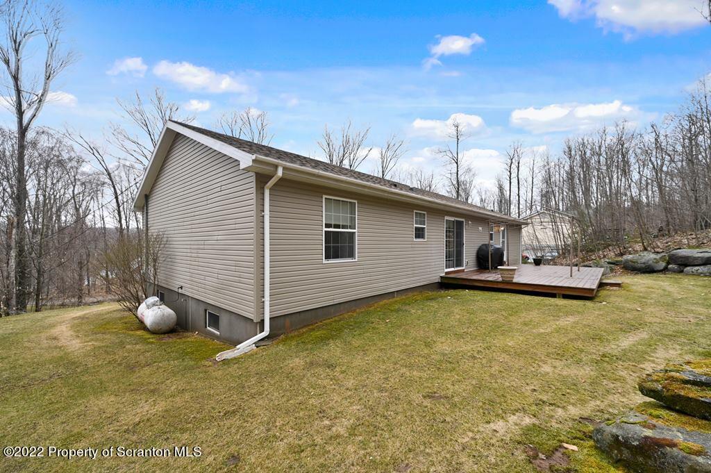 10 East Lake Road Moscow, PA 18444 - Photo 6 of 67 Gallery Image 6