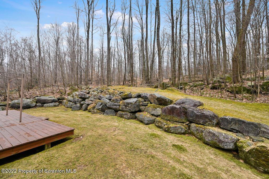 10 East Lake Road Moscow, PA 18444 - Photo 7 of 67 Gallery Image 7