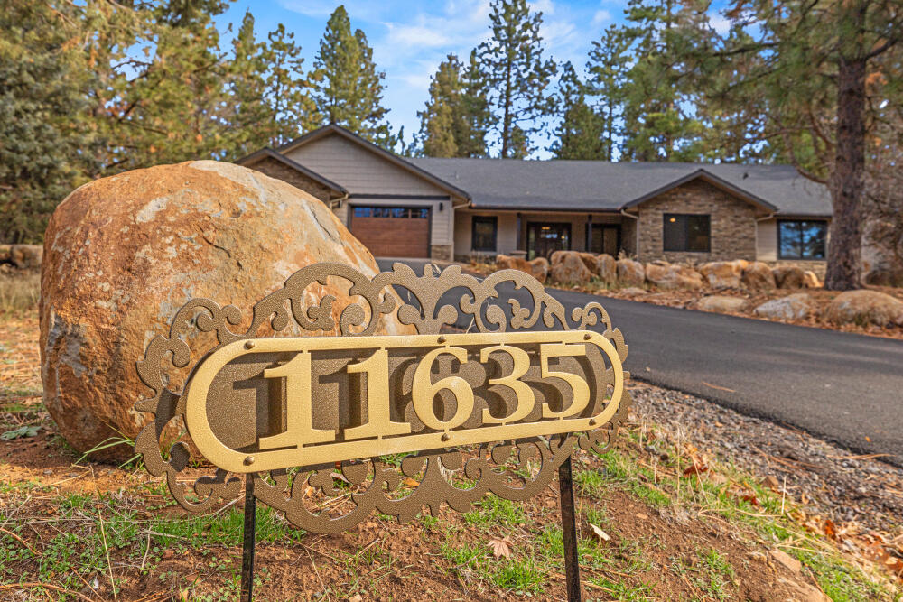 11635 Merganser Road Klamath Falls, OR 97601 - Photo 2 of 68 11635 Merganser