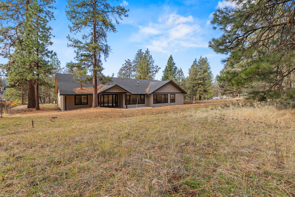 11635 Merganser Road Klamath Falls, OR 97601 - Photo 48 of 68 11635MerganserRd-16