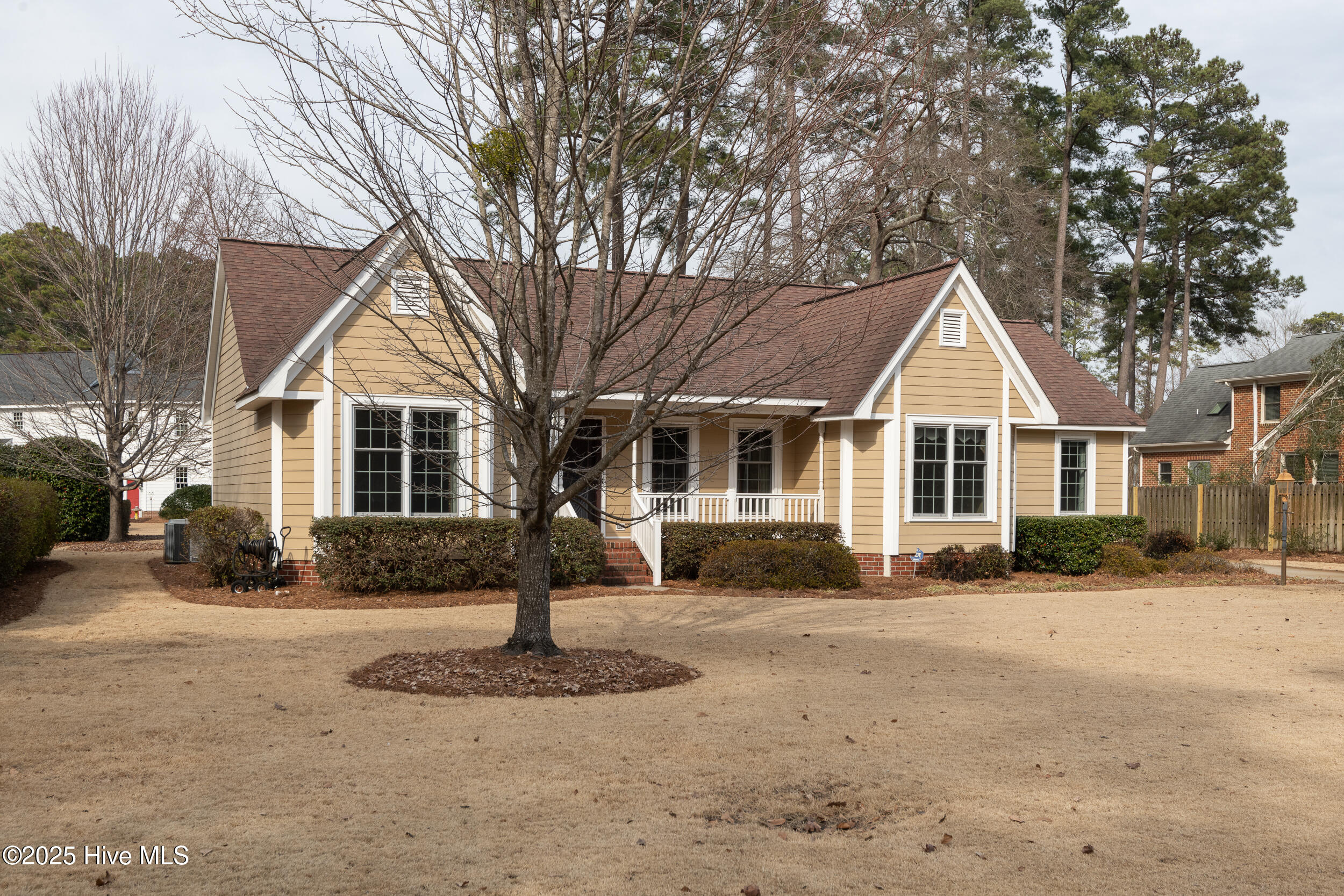 209 Pinewood Road Greenville, NC 27858 - Photo 3 of 37 209_Pinewood-1