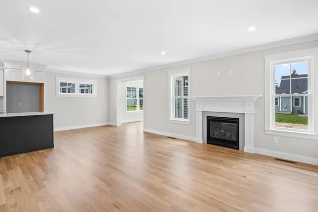 $794,900 | 81 Creeks Edge Drive, Saco, ME 04072