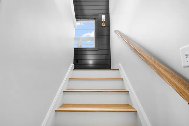 $794,900 | 81 Creeks Edge Drive, Saco, ME 04072