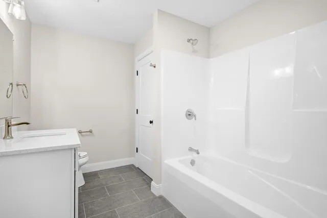 $794,900 | 81 Creeks Edge Drive, Saco, ME 04072