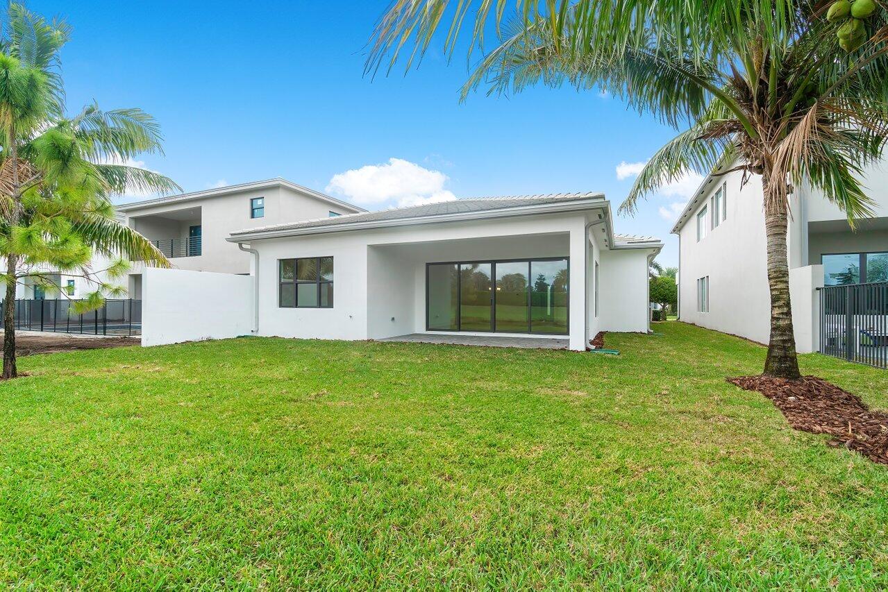 17291 Rainstream Road Boca Raton, FL 33496 - Photo 19 of 21 039-17291RainstreamRoad-BocaRaton-FL-334