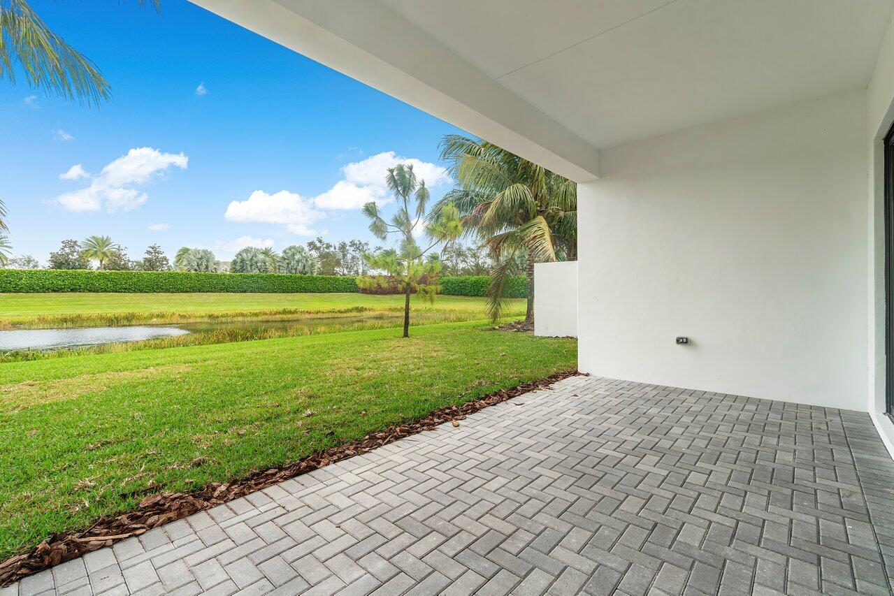 17291 Rainstream Road Boca Raton, FL 33496 - Photo 2 of 21 038-17291RainstreamRoad-BocaRaton-FL-334