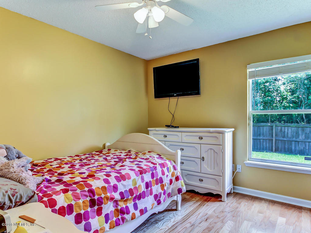 6873 Ridgeview Avenue Jacksonville, FL 32244 - Photo 22 of 30 6873 Ridgeview Ave-MLS_Size-023-6-Guest