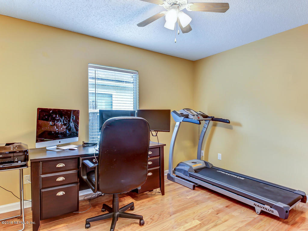 6873 Ridgeview Avenue Jacksonville, FL 32244 - Photo 23 of 30 6873 Ridgeview Ave-MLS_Size-025-23-Guest