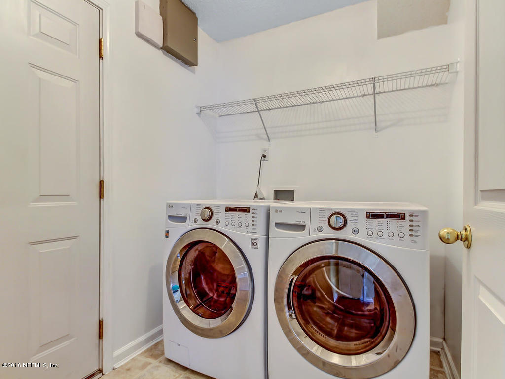 6873 Ridgeview Avenue Jacksonville, FL 32244 - Photo 27 of 30 6873 Ridgeview Ave-MLS_Size-028-5-Laundr