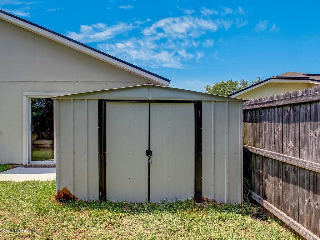 6873 Ridgeview Avenue Jacksonville, FL 32244 - Photo 30 of 30 6873 Ridgeview Ave-MLS_Size-031-17-Backy