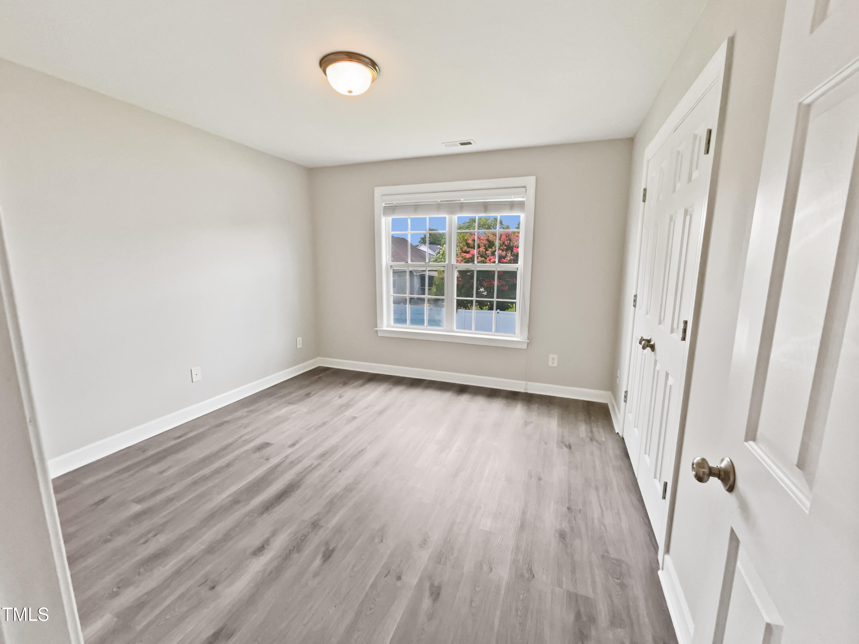 459 Windgate Drive Clayton, NC 27527 - Photo 5 of 22 listing_4