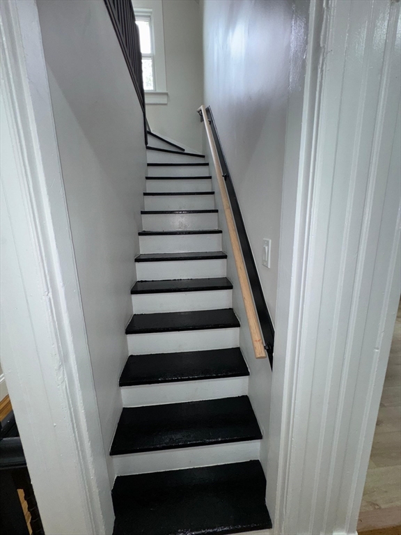 86 Amherst Street Springfield, MA 01109 - Photo 25 of 38
