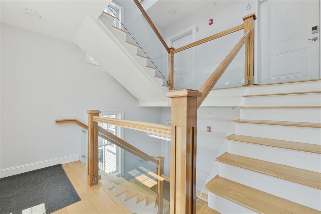 214-216 East Eagle Street, Unit 5 Boston, MA 02128 - Photo 15 of 16