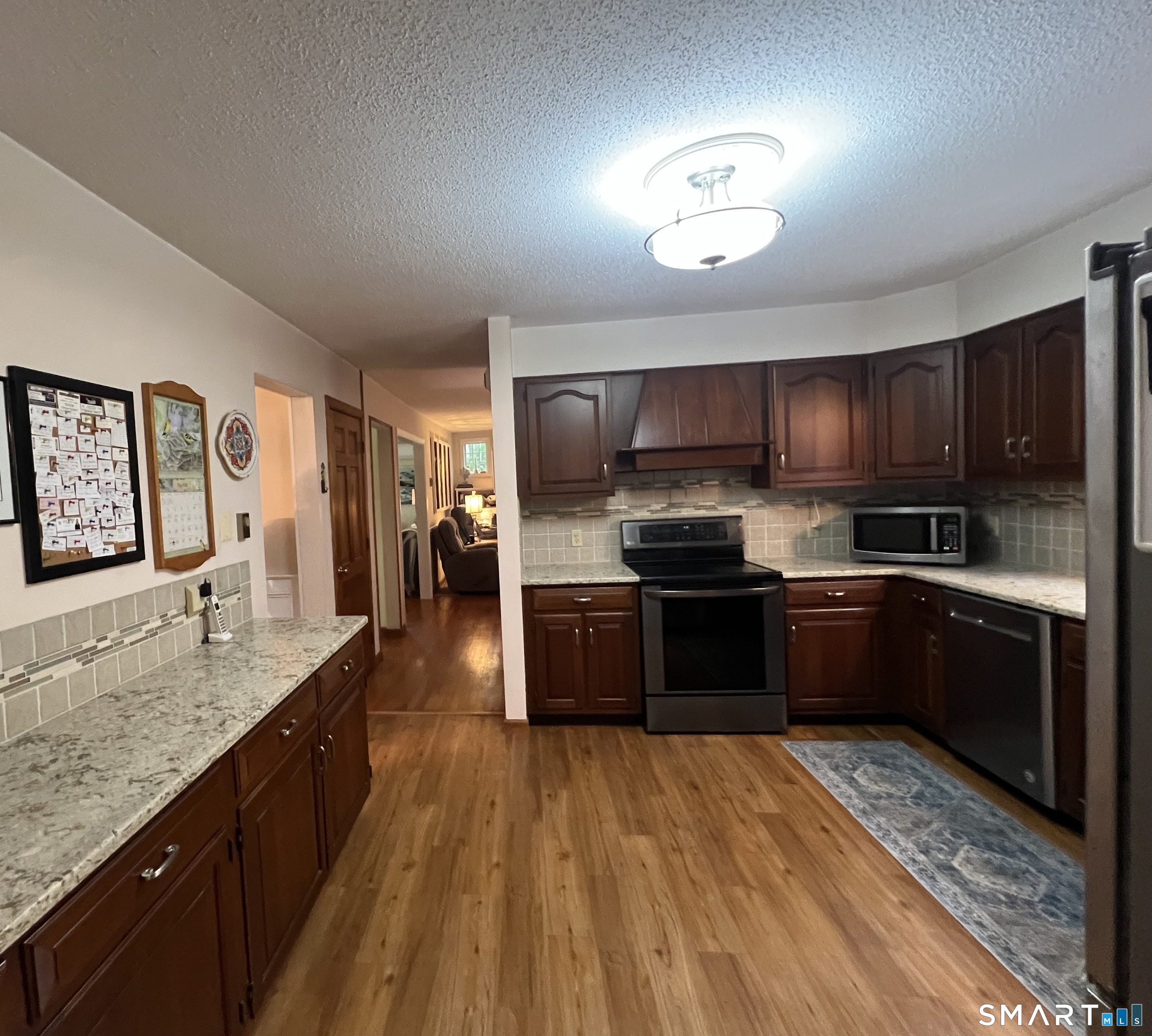 1403 Mountain Road Torrington, CT 06790 - Photo 6 of 31