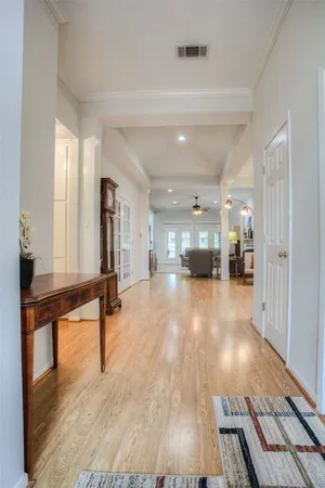 $2,100 | 134 Waters Edge, Huntsville, TX 77340