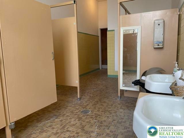 5093 Vera Cruz Road North Emmaus, PA 18049 - Photo 34 of 47