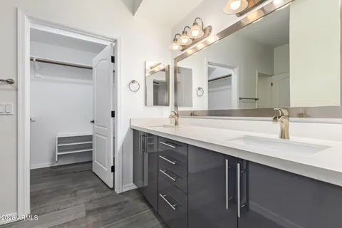 $421,000 | 7887 North 16th Street, Unit 123, Phoenix, AZ 85020