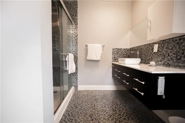 $699,000 | 2133 Close Hollow Road, Andes, NY 13731