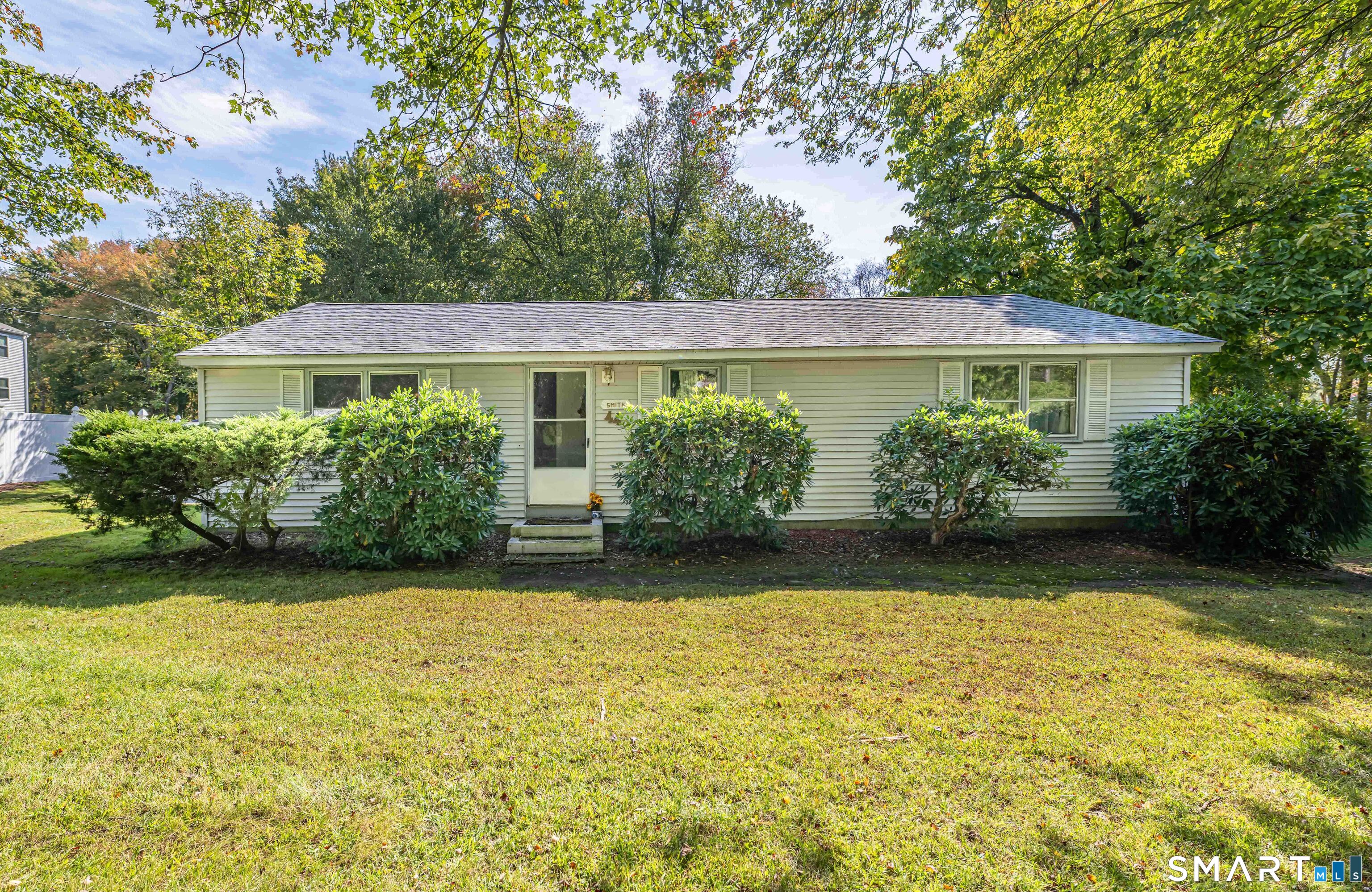 44 Putnam Road Plainfield, CT 06332 - Photo 1 of 29 Gallery Image 1