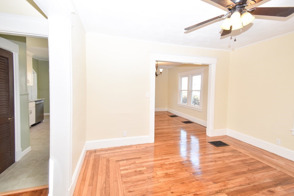 210 El Paso Street Springfield, MA 01104 - Photo 11 of 40 Gallery Image 11