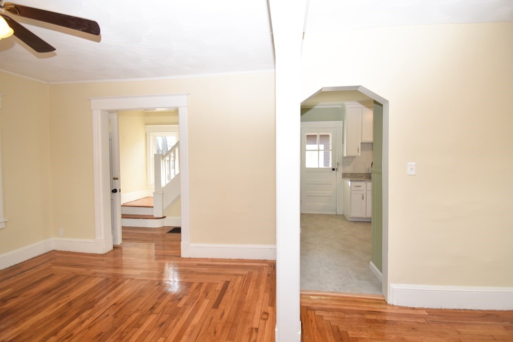210 El Paso Street Springfield, MA 01104 - Photo 17 of 40 Gallery Image 17
