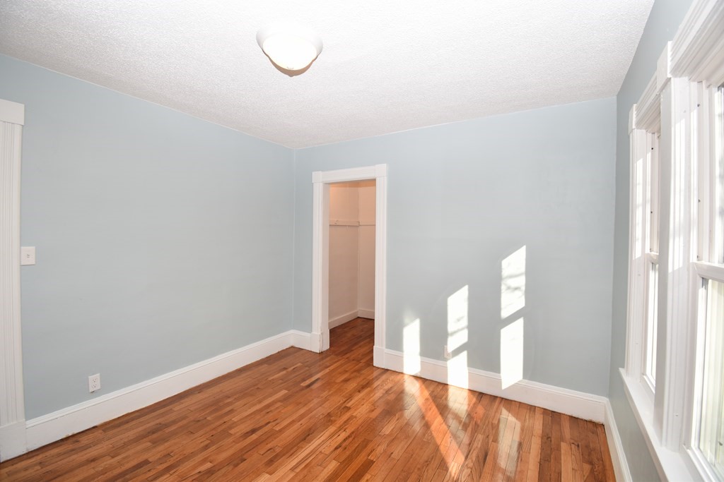 210 El Paso Street Springfield, MA 01104 - Photo 21 of 40 Gallery Image 21