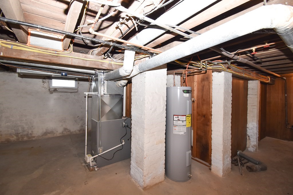 210 El Paso Street Springfield, MA 01104 - Photo 32 of 40 Gallery Image 32
