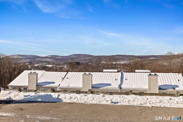 $200,000 | 16 Beard Drive, Unit 16, New Milford, CT 06776