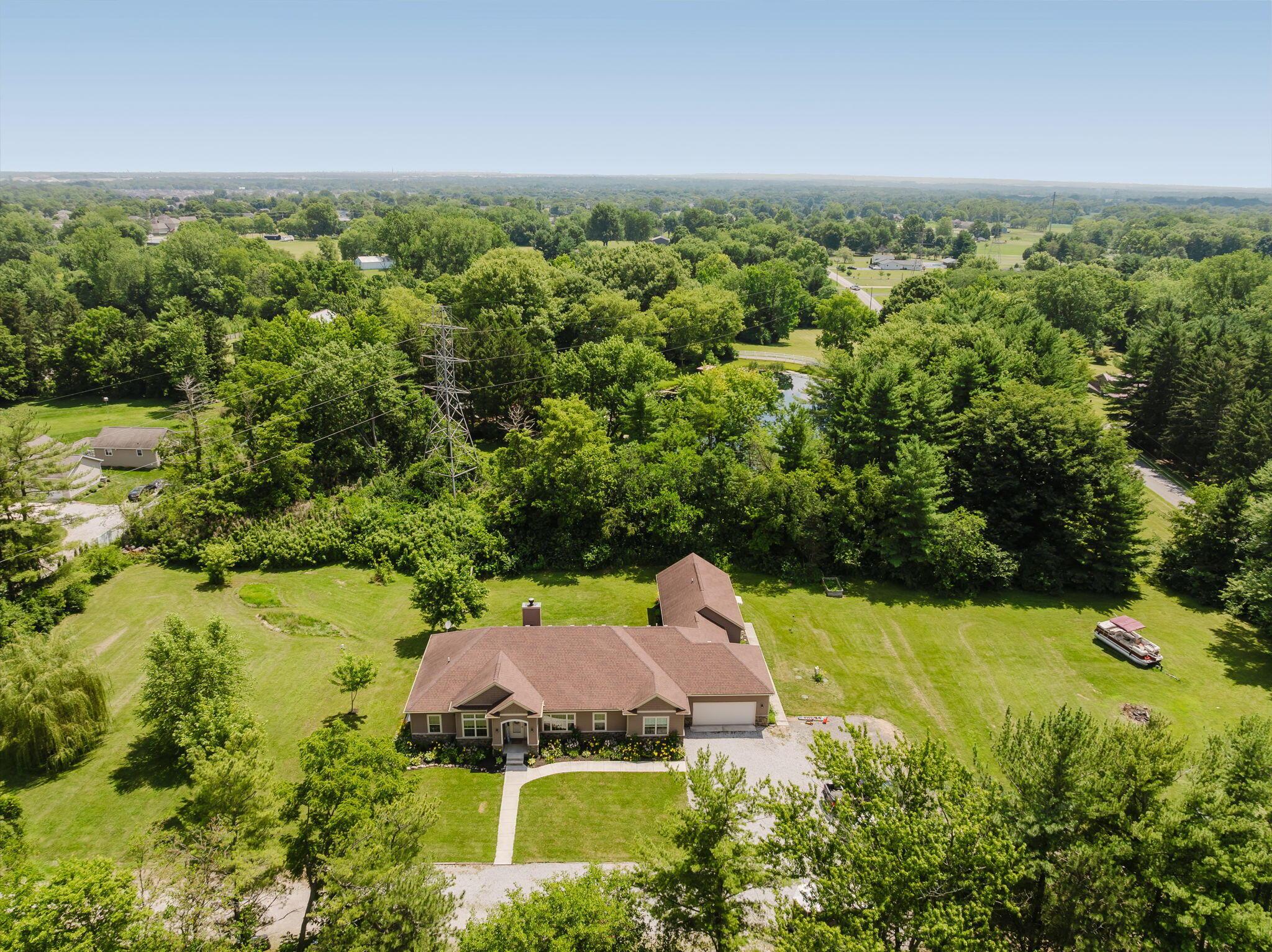 6684 Borror Road Grove City, OH 43123 - Photo 6 of 118 View