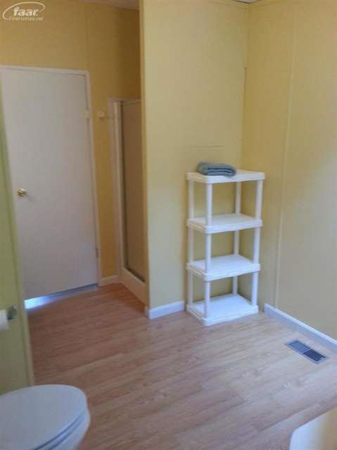 4295 Farrand Road Clio, MI 48420 - Photo 13 of 18 20416654-12.JPG