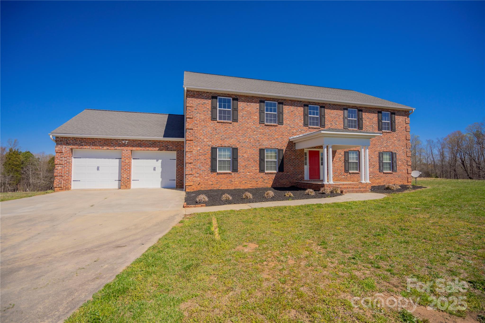 2536 Tyro Road Lexington, NC 27295 - Photo 28 of 31 a front view of a house with a yard