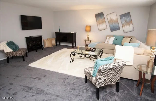 $1,975 | Undisclosed Address, Las Vegas, NV 89117