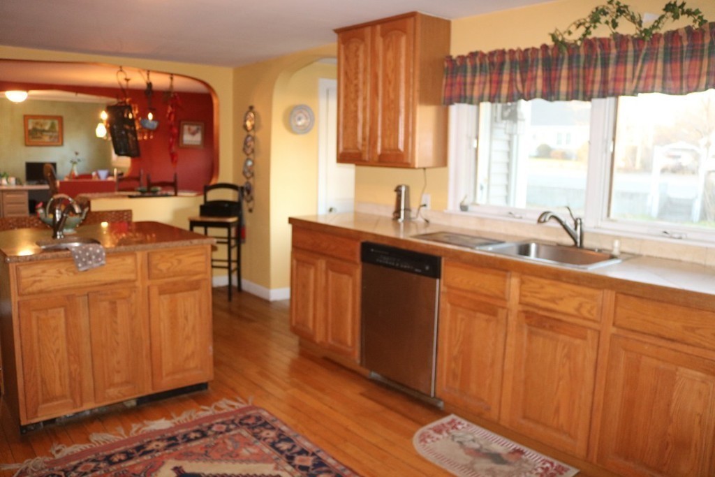 188 Whalom Road Lunenburg, MA 01462 - Photo 14 of 30 Gallery Image 14