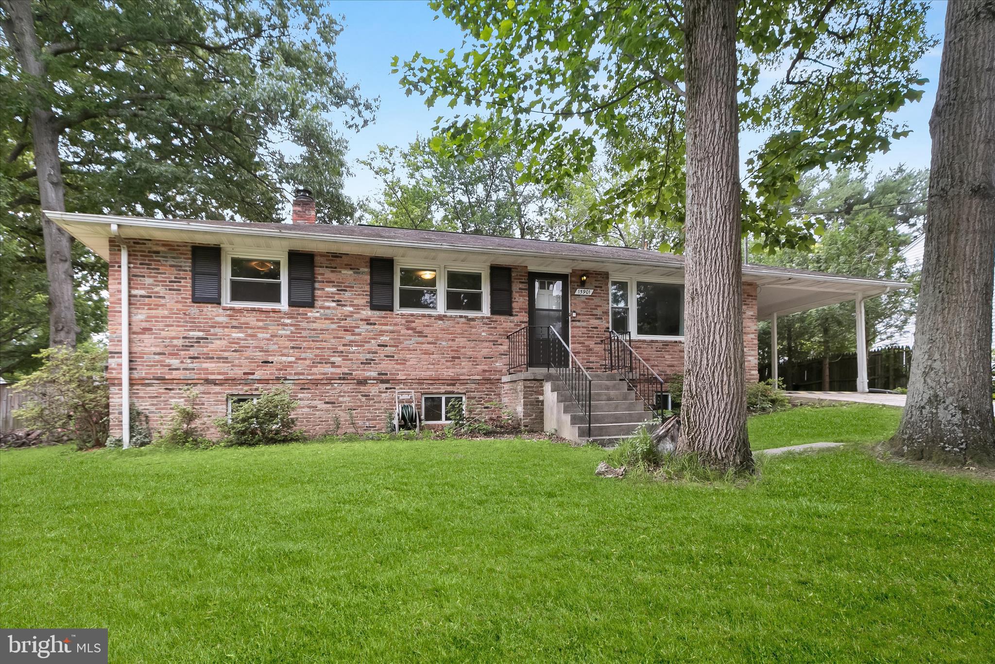Welcome to 15901 Bond Mill Road!