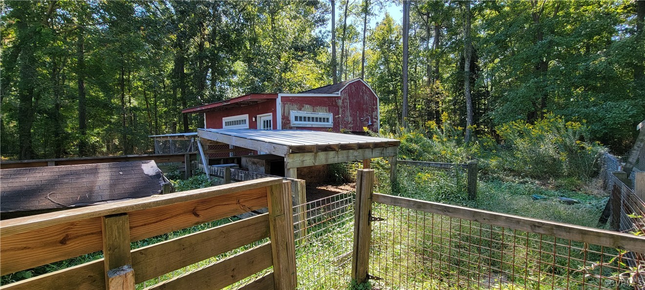 3502 Goodwin Neck Road Yorktown, VA 23692 - Photo 18 of 23 a view of a balcony with a lake view