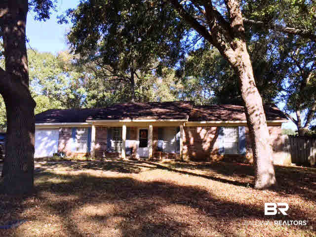 6510 Sharon Way Theodore, AL 36582 - Photo 3 of 15