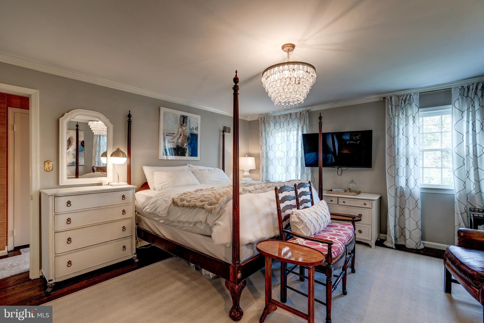 5703 Brookside Drive Chevy Chase, MD 20815 - Photo 22 of 35