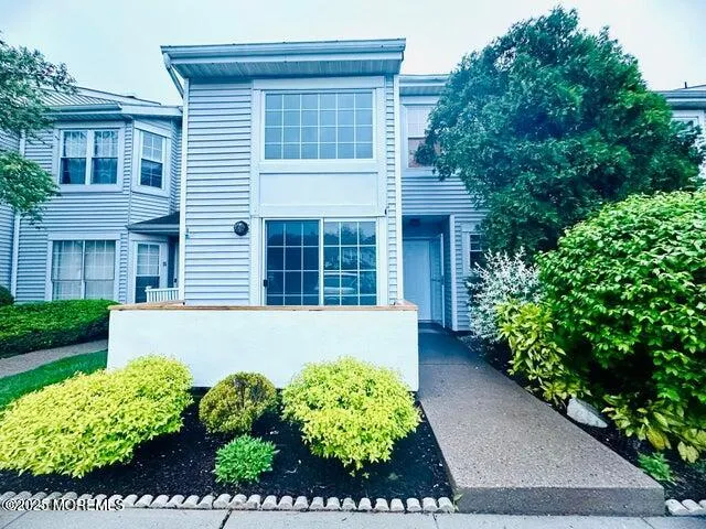 $3,350 | 16 Gerard Place, Sayreville, NJ 08859