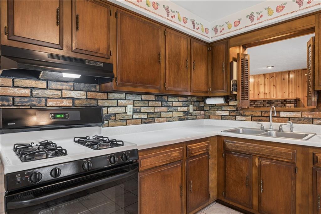 216 Pine Hill Road Kittanning, PA 16201 - Photo 14 of 35