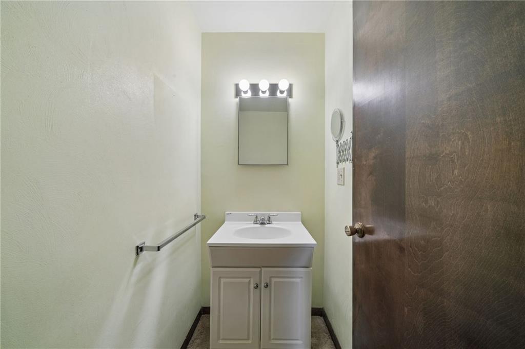 216 Pine Hill Road Kittanning, PA 16201 - Photo 28 of 35